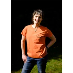 Retro Logo T-Shirt - Women's